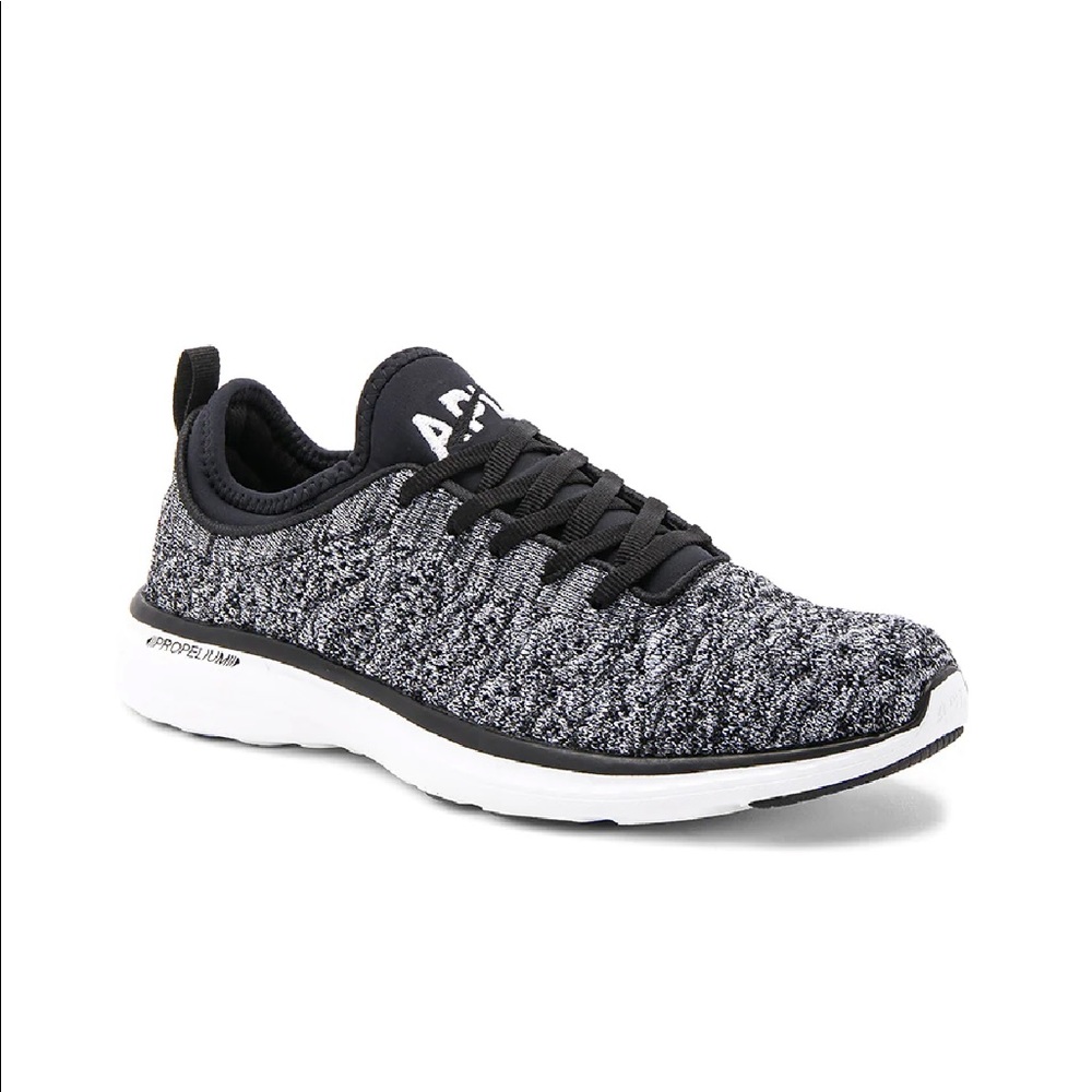 APL Techloom Phantom Sneaker in Black & White & Melange